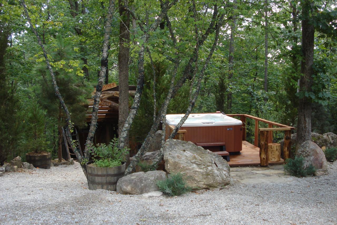 Fox Pass Cabins Bed & Breakfast ฮอตสปริงส์ ภายนอก รูปภาพ